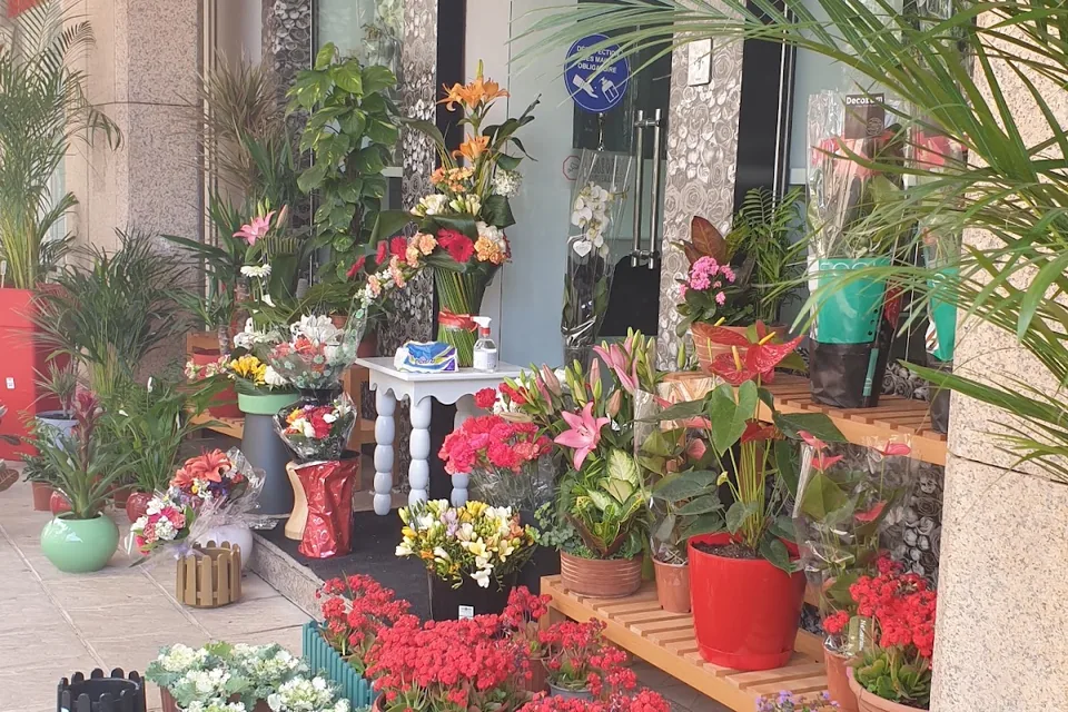 Bouquets et fleurs chez Galaxie Ornement à Rabat